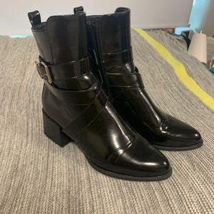 Public Desire Patent Black Boots US 8.5/9 EU 39